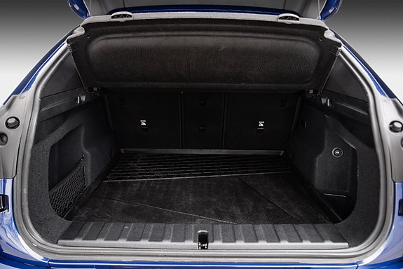 BMW iX2 26 of 26