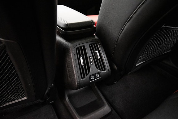 BMW iX2 24 of 26
