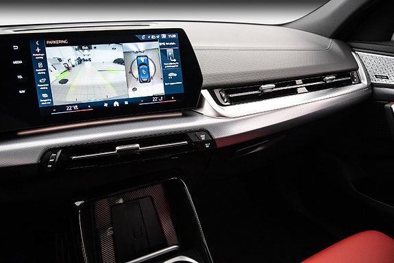 BMW iX2 19 of 26