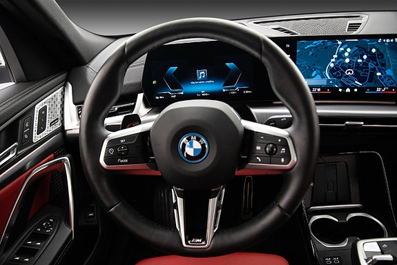 BMW iX2 17 of 26