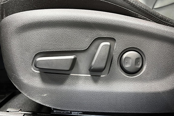 Hyundai Tucson 12 of 19