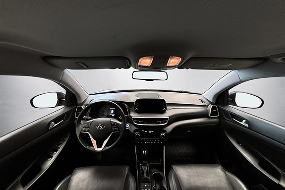 Hyundai Tucson 10 of 19