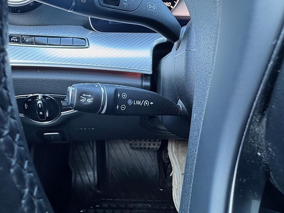 Mercedes-Benz E220 d 26 of 30