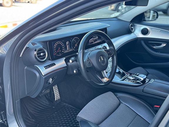Mercedes-Benz E220 d 15 of 30