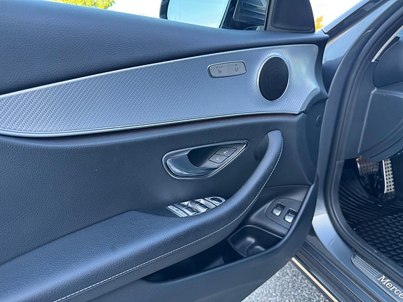 Mercedes-Benz E220 d 18 of 30