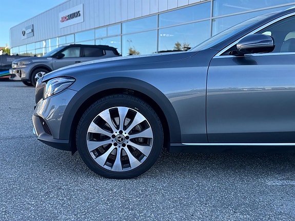 Mercedes-Benz E220 d 9 of 30