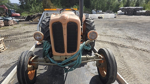 Fiat 411 3 of 5