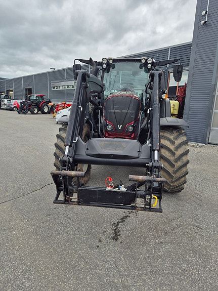 Valtra N124 2019, kr 820 000,-