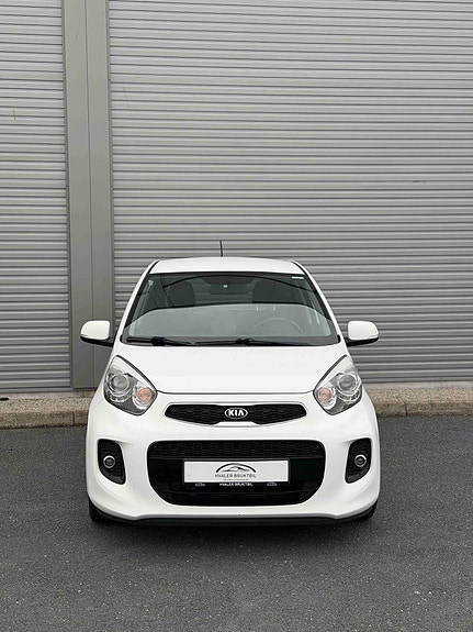 Kia Picanto 2 of 5