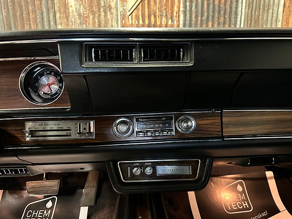 Oldsmobile Cutlass 30 of 30