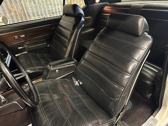 Oldsmobile Cutlass 25 of 30
