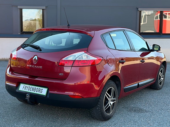 Renault Megane 5 of 30
