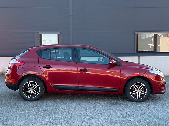 Renault Megane 6 of 30