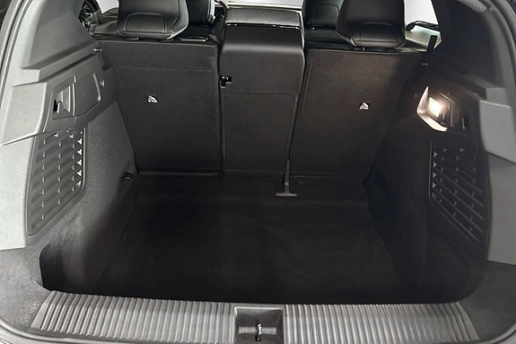 Renault Scenic E-Tech 5 of 24