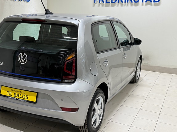 Volkswagen UP! 15 of 30