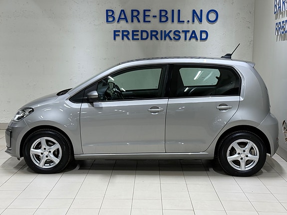 Volkswagen UP! 3 of 5