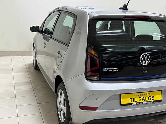 Volkswagen UP! 17 of 30