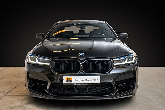 BMW M5 2 of 5