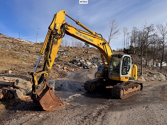 New Holland E235SR-1ES 2 of 5
