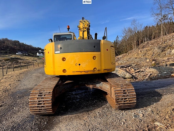 New Holland E235SR-1ES 4 of 5