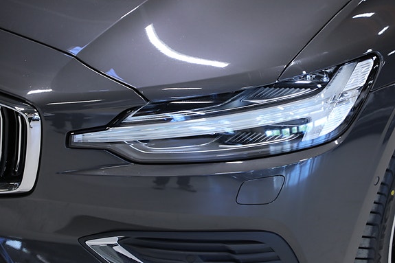 Volvo V60 8 of 30