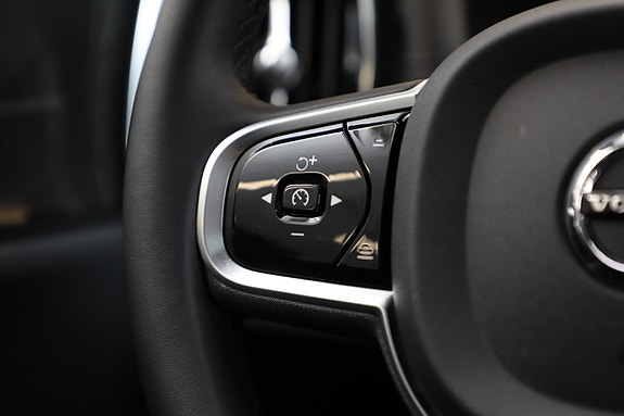 Volvo V60 16 of 30