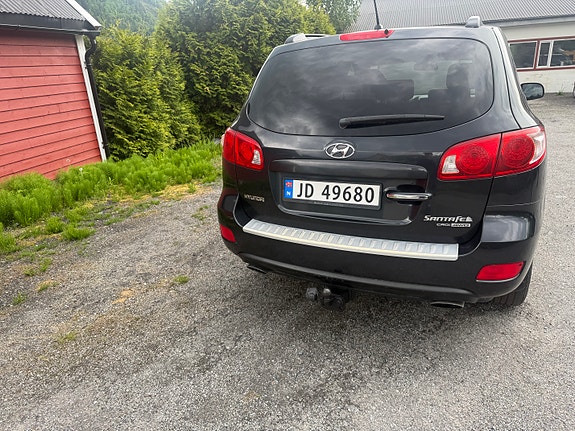 Hyundai Santa Fe 4 of 5