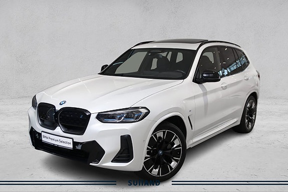 BMW iX3 2 of 5