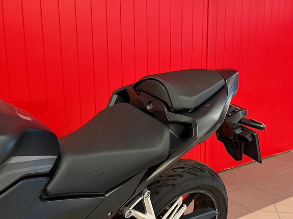 Honda CBR 500 R 4 of 5