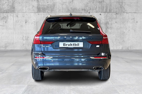 Volvo XC60 4 of 5