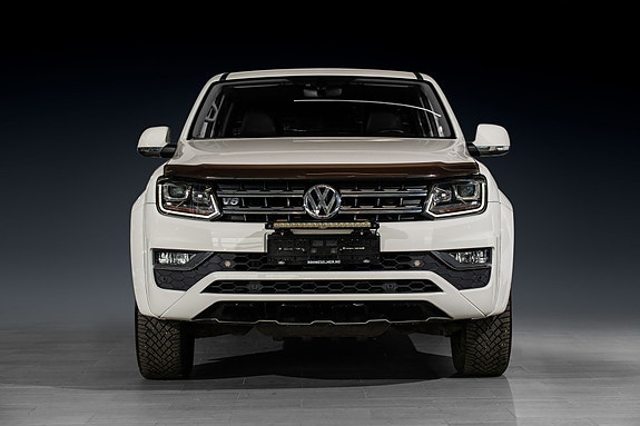 Volkswagen Amarok 3 of 5
