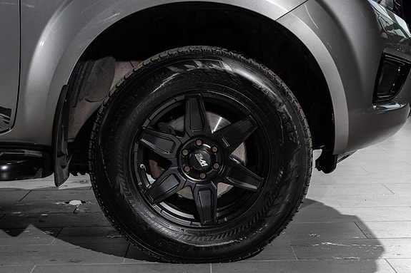 Nissan Navara 5 of 5