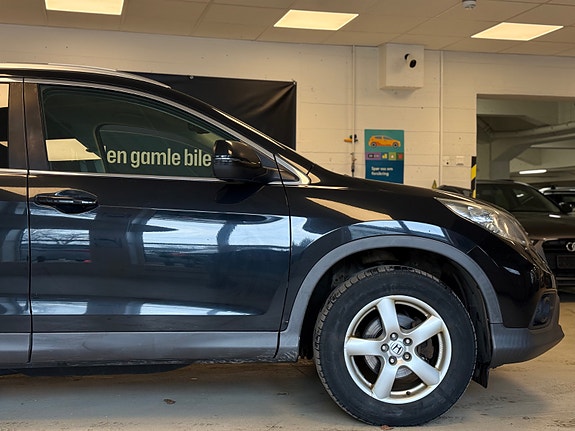 Honda CR-V 9 of 30