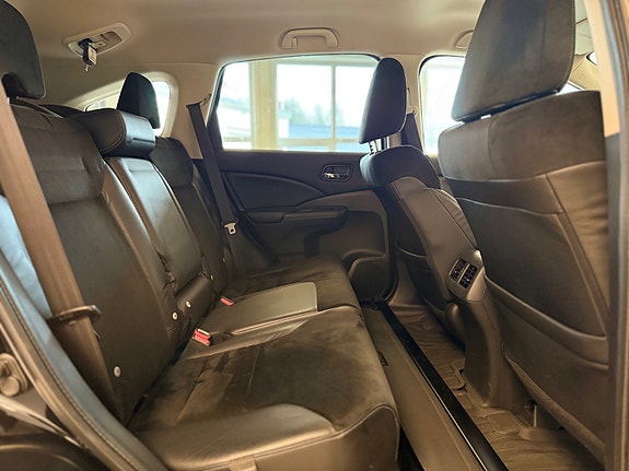 Honda CR-V 26 of 30