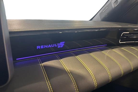 Renault 5 E-Tech 14 of 28