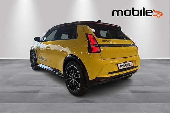 Renault 5 E-Tech 21 of 28