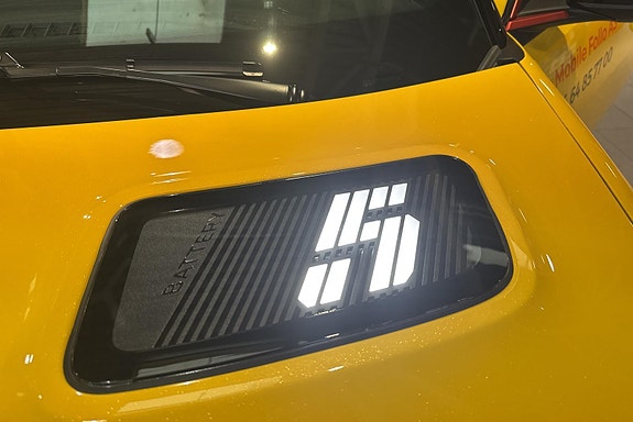 Renault 5 E-Tech 25 of 28