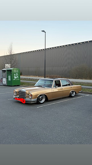 Mercedes-Benz 280 S 3 of 5