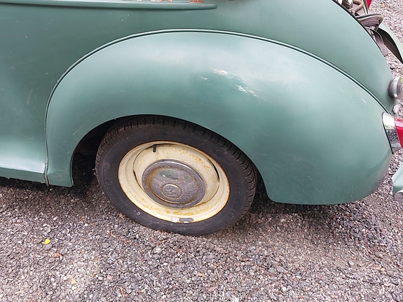 Morris Minor 18 of 27