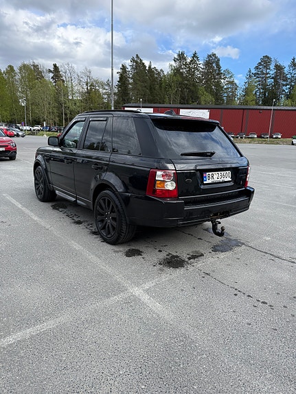 Land Rover Range Rover 3 of 5