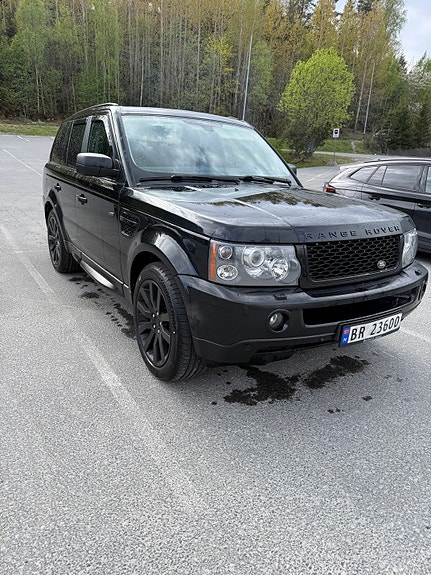Land Rover Range Rover 2 of 5