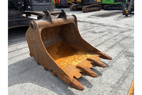 Volvo EC250EL 18 of 30