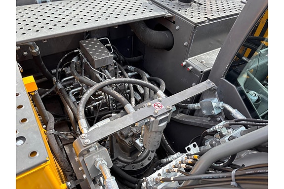 Volvo EC250EL 29 of 30
