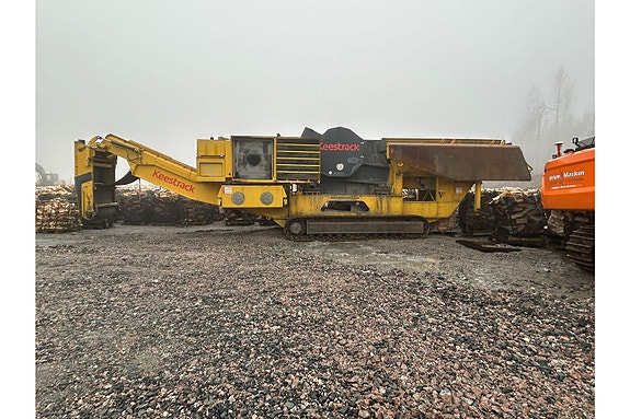 Keestrack B6 2 of 5