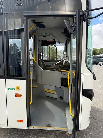 Volvo 8900LE. 10,8m lengde. 2 identiske biler! 9 of 21