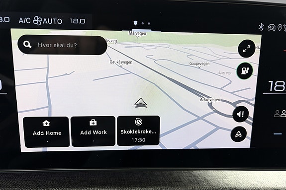 Peugeot e-5008 20 of 25