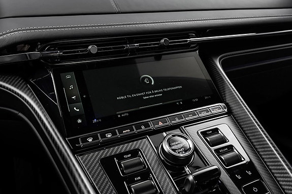Aston Martin DB12 30 of 30
