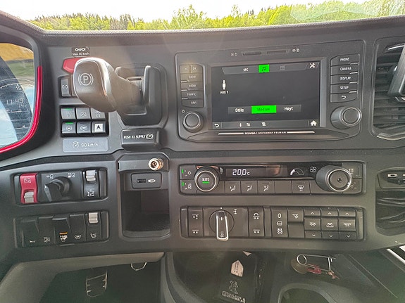 Scania R770A6x2NB med hydraulikk 13 of 17