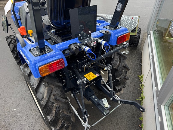 Iseki TM3267E 5 of 7