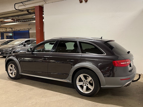 Audi A4 allroad 10 of 30